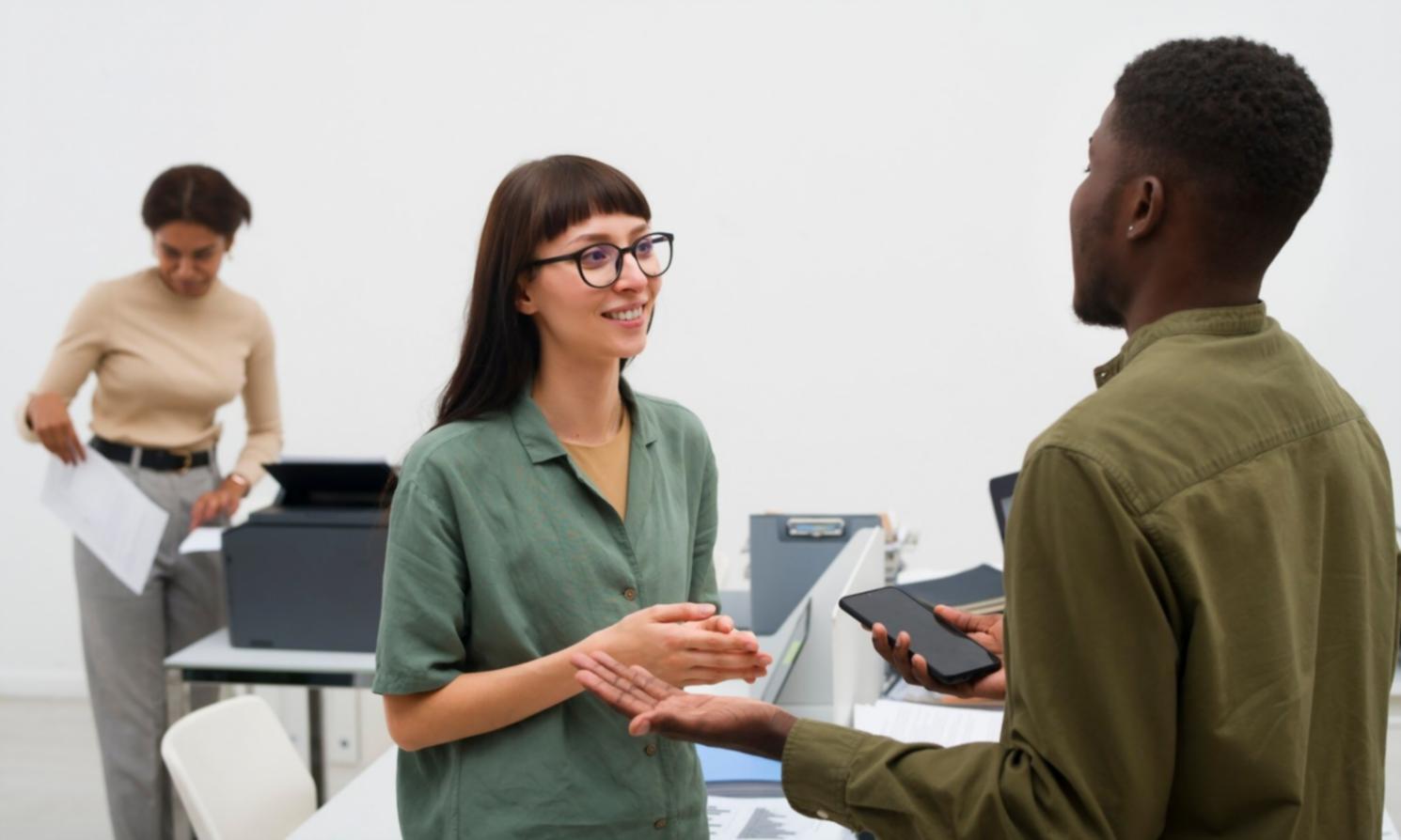 Diagrama de flujo de decisiones financieras con diferentes caminos según la situación personal
